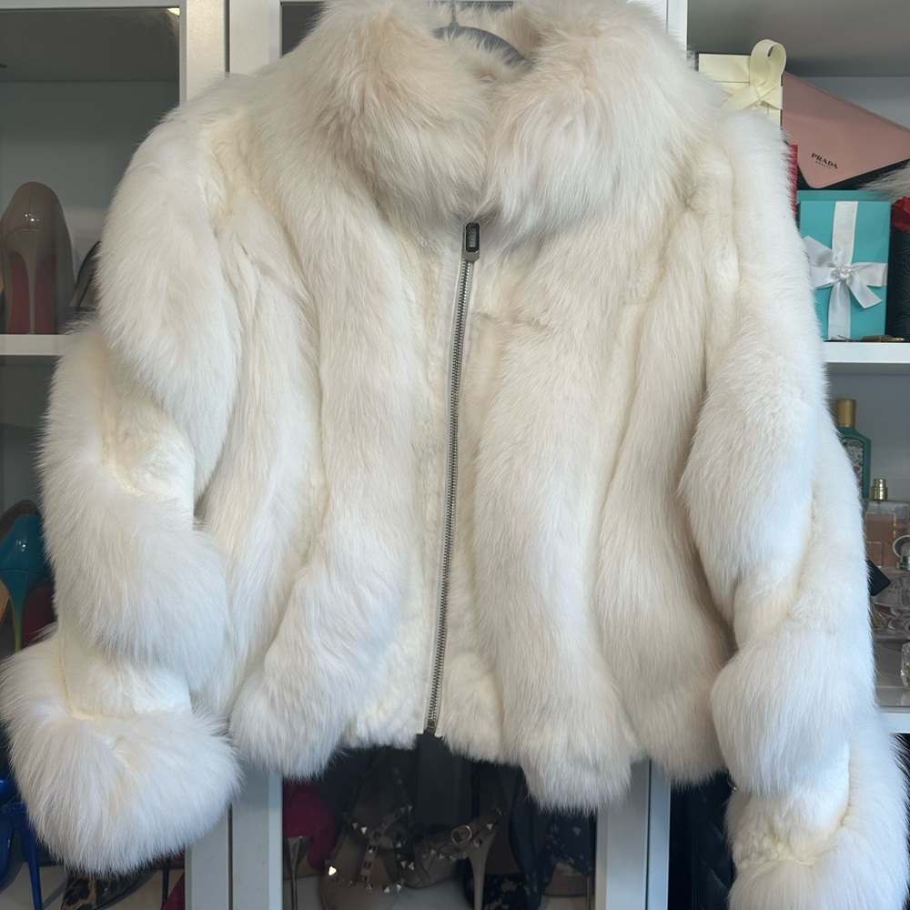 Elegant White Real Fox Fur Jacket